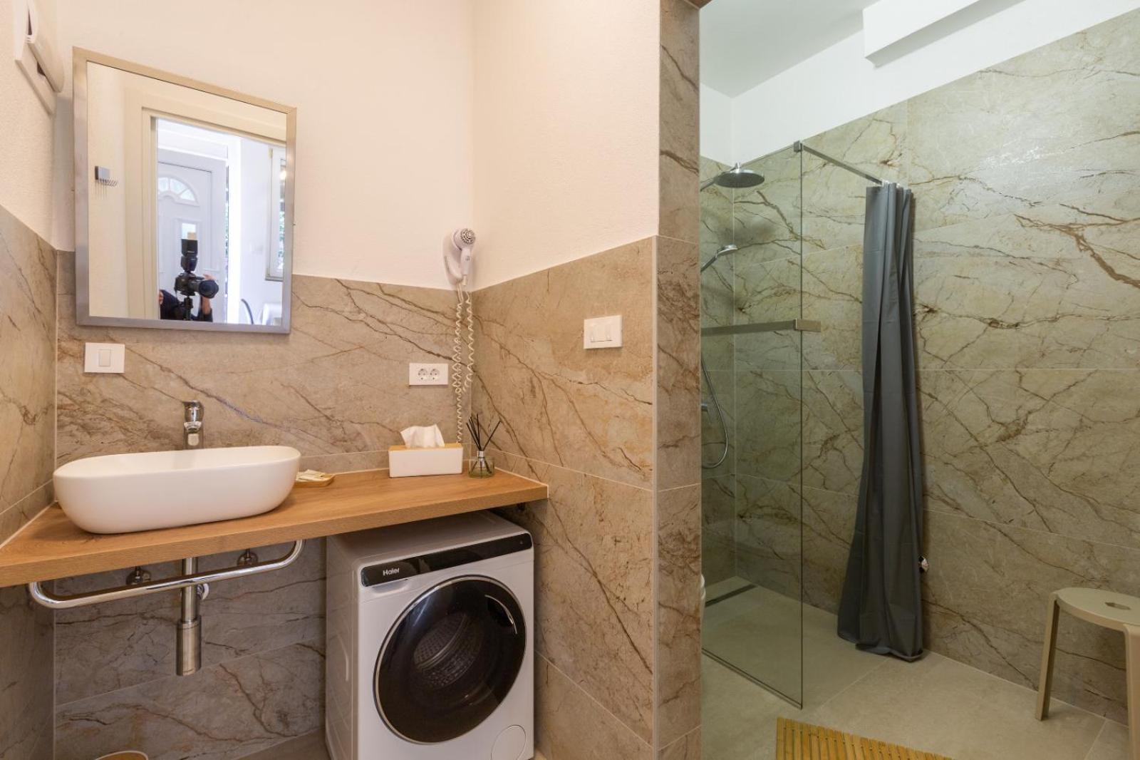 Trbovic Apartments Peaceful Stay With Free Parking, Pet-Friendly, And Bike Storage In Umag Dış mekan fotoğraf
