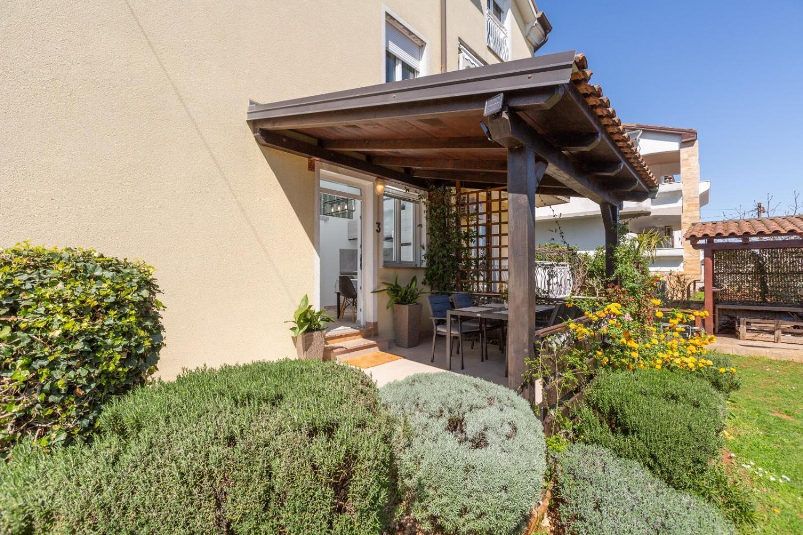 Trbovic Apartments Peaceful Stay With Free Parking, Pet-Friendly, And Bike Storage In Umag Dış mekan fotoğraf